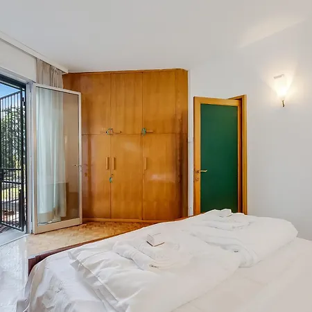 Apartment The Round House - Happy