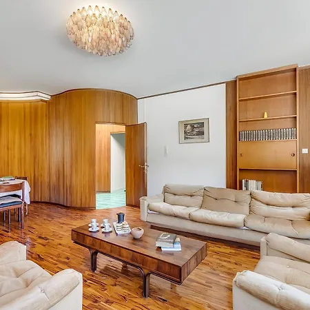 The Round House - Happy Apartment